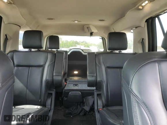 2024 Ford Expedition XLT with VIN 1FMJU1H81REA55710, listed as a Copart auction lot 56927215 with 16,072 mi miles and Salvage title. Bid and sale history available at DreamBid. Image 10.