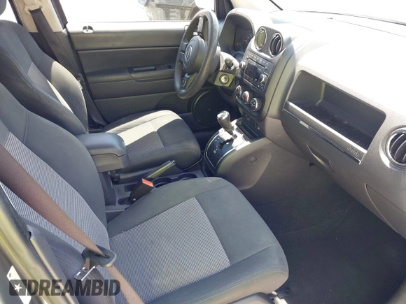 2012 Jeep Compass Sport with VIN 1C4NJCBB9CD610317, listed as a IAAI auction lot 42049138 with 127,616 mi miles and . Bid and sale history available at carsss.com. Image 5.