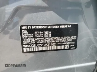 2023 BMW 7 Series 760i xDrive z VIN WBA33EJ02PCM31462, wystawiony jako Copart lot #60895944 z przebiegiem 21 413 mil mil oraz Czysty tytuł • Clean title. Historia ofert i sprzedaży dostępna na DreamBid. Obrazek 13.