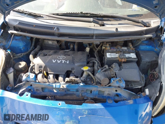 2007 Toyota Yaris with VIN JTDJT923275105210, listed as a IAAI auction lot 42255165 with 142,075 mi miles and . Bid and sale history available at DreamBid. Image 10.