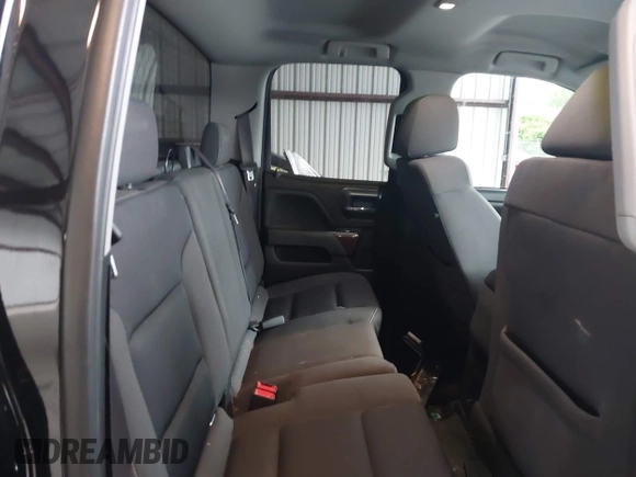 2017 GMC Sierra 1500 SLE z VIN 1GTV2MEC2HZ324763, wystawiony jako IAAI lot #42234082 z przebiegiem 106 984 mil mil oraz . Historia ofert i sprzedaży dostępna na DreamBid. Obrazek 8.