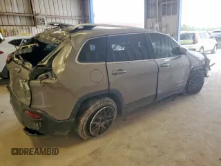 2017 Jeep Cherokee Latitude с VIN 1C4PJLCB5HW508872, выставлен на аукционе Copart как лот 59713265 с пробегом 139 682 миль миль и На запчасти • Non repairable. История ставок и продаж доступна на DreamBid. Изображение 3.