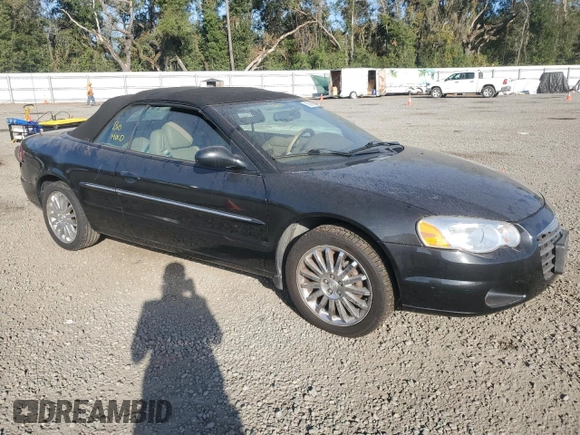 2004 Chrysler Sebring LXi z VIN 1C3EL55R74N121400, wystawiony jako Copart lot #80369614 z przebiegiem Nie podano mil oraz Nie do naprawy • Non repairable. Historia ofert i sprzedaży dostępna na DreamBid. Obrazek 4.