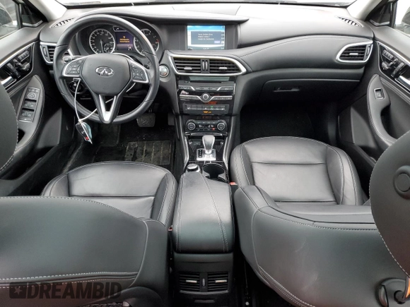 2018 Infiniti QX30 Premium with VIN SJKCH5CR0JA054730, listed as a Copart auction lot 40998554 with 33,126 mi miles. Bid and sale history available at carsss.com. Image 8.