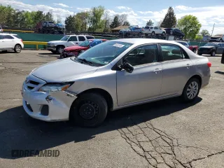 2012 Toyota Corolla L z VIN 2T1BU4EE8CC804565, wystawiony jako Copart lot #56232585 z przebiegiem 111 855 mil mil oraz Szkoda całkowita • Salvage title. Historia ofert i sprzedaży dostępna na DreamBid. Obrazek 1.