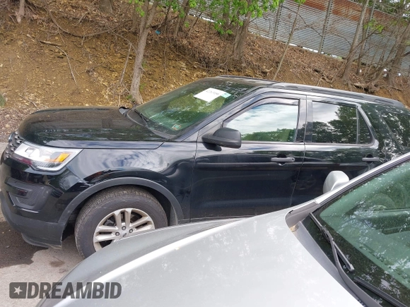 2017 Ford Explorer с VIN 1FM5K8B82HGD79972, выставлен на аукционе IAAI как лот 42263058 с пробегом 186 693 миль миль и . История ставок и продаж доступна на DreamBid. Изображение 14.