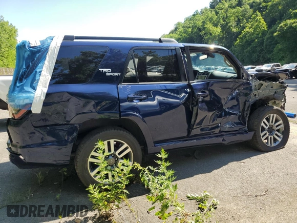 2022 Toyota 4Runner TRD Sport with VIN JTESU5JR7N6025534, listed as a Copart auction lot 62697505 with 49,870 mi miles and Salvage title. Bid and sale history available at DreamBid. Image 3.