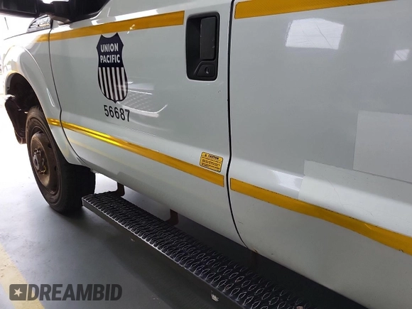 2015 Ford F-250 XL with VIN 1FD7X2B66FEC84863, listed as a IAAI auction lot 42791463 with 263,872 mi miles and . Bid and sale history available at DreamBid. Image 3.