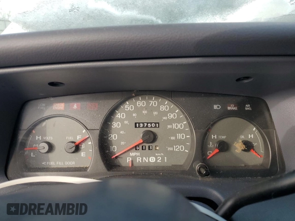 2001 Mercury Grand Marquis GS z VIN 2MEFM74W61X695639, wystawiony jako Copart lot #42099295 z przebiegiem 137 501 mil mil oraz Nie do naprawy • Non repairable. Historia ofert i sprzedaży dostępna na DreamBid. Obrazek 9.