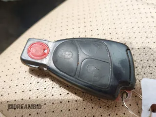 2003 Mercedes-Benz C 240 z VIN WDBRF61J43E013131, wystawiony jako IAAI lot #42036541 z przebiegiem Nie podano mil oraz . Historia ofert i sprzedaży dostępna na DreamBid. Obrazek 11.