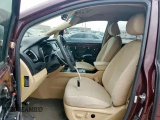 2018 Kia Sedona LX with VIN KNDMB5C12J6379188, listed as a Copart auction lot 55033455 with 118,077 mi miles and Salvage Title. Bid and sale history available at DreamBid. Image 7.