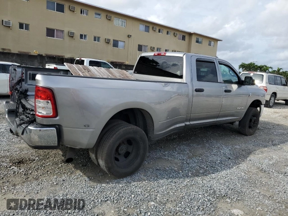 2022 Ram 3500 Tradesman with VIN 3C63RRGL6NG164578, listed as a Copart auction lot 73213274 with 122,607 mi miles and Clean Title. Bid and sale history available at carsss.com. Image 3.