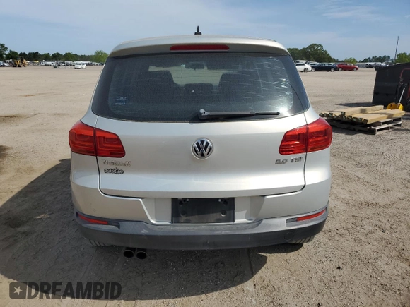 2013 Volkswagen Tiguan SE with VIN WVGAV3AXXDW618413, listed as a Copart auction lot 53953905 with 141,853 mi miles and Clean title. Bid and sale history available at DreamBid. Image 6.