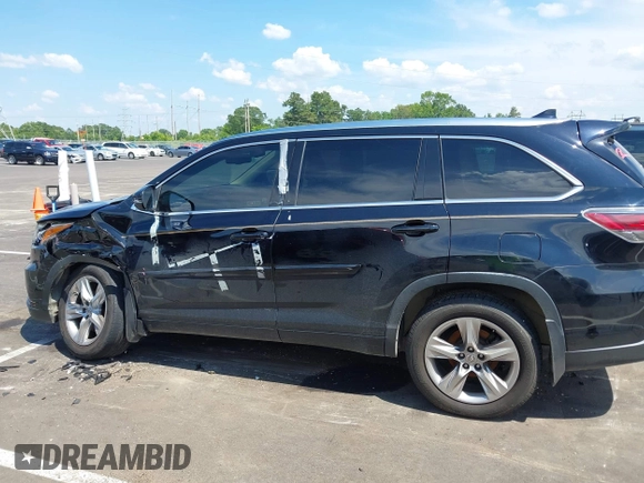2015 Toyota Highlander Limited with VIN 5TDDKRFH3FS178486, listed as a IAAI auction lot 42658588 with 137,213 mi miles and . Bid and sale history available at DreamBid. Image 14.
