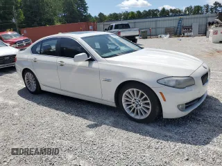 2012 BMW 5 Series 535i z VIN WBAFR7C51CC808292, wystawiony jako Copart lot #61137415 z przebiegiem 201 134 mil mil oraz Czysty tytuł • Clean title. Historia ofert i sprzedaży dostępna na DreamBid. Obrazek 4.