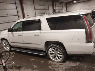2017 Cadillac Escalade ESV Platinum with VIN 1GYS4KKJ8HR289242, listed as a IAAI auction lot 41581029 with 160,377 mi miles. Bid and sale history available at carsss.com. Image 14.
