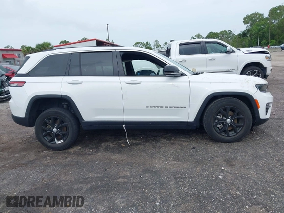 2023 Jeep Grand Cherokee Limited with VIN 1C4RJGBGXPC544537, listed as a IAAI auction lot 42421312 with 61,321 mi miles and . Bid and sale history available at DreamBid. Image 13.