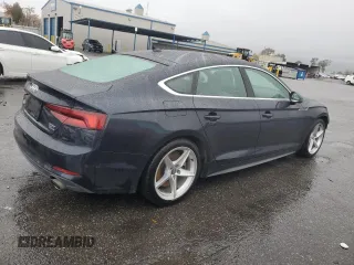 2018 Audi A5 Sportback Prestige z VIN WAUFNCF53JA092813, wystawiony jako Copart lot #85264204 z przebiegiem 46 381 mil mil oraz Szkoda całkowita • Salvage title. Historia ofert i sprzedaży dostępna na DreamBid. Obrazek 3.