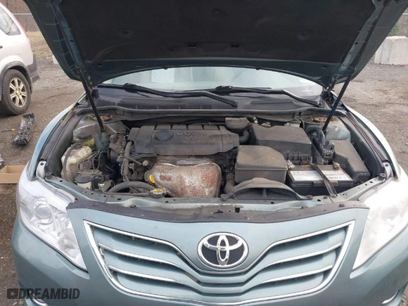 2011 Toyota Camry LE with VIN 4T1BF3EK6BU593163, listed as a IAAI auction lot 41878100 with 260,566 mi miles. Bid and sale history available at carsss.com. Image 10.