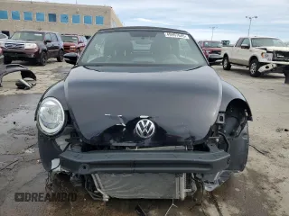 2013 Volkswagen Beetle with VIN 3VW7S7AT3DM819093, listed as a Copart auction lot 49997645 with 43,233 mi miles and Salvage Title. Bid and sale history available at DreamBid. Image 5.