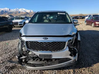2016 Kia Sedona SX with VIN KNDMC5C17G6107578, listed as a Copart auction lot 86427054 with 156,254 mi miles and Salvage Title. Bid and sale history available at carsss.com. Image 5.