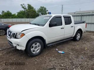2013 Nissan Frontier SV with VIN 1N6AD0EV2DN725327, listed as a Copart auction lot 61621835 with 106,144 mi miles and Salvage title. Bid and sale history available at DreamBid. Image 1.