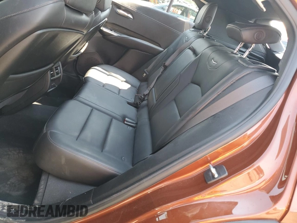 2021 Cadillac XT4 FWD Sport with VIN 1GYFZER49MF057541, listed as a Copart auction lot 70654544 with 35,441 mi miles and Non Repairable. Bid and sale history available at DreamBid. Image 10.