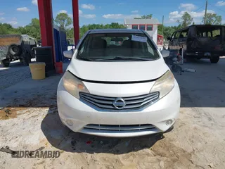 2015 Nissan Note SV z VIN 3N1CE2CP1FL361772, wystawiony jako IAAI lot #42042941 z przebiegiem 87 329 mil mil oraz . Historia ofert i sprzedaży dostępna na DreamBid. Obrazek 12.