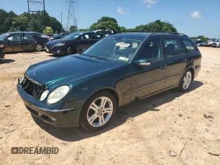 2004 Mercedes-Benz E 500 z VIN WDBUH83J34X159748, wystawiony jako Copart lot #59658005 z przebiegiem 73 256 mil mil oraz Szkoda całkowita • Salvage title. Historia ofert i sprzedaży dostępna na DreamBid. Obrazek 1.