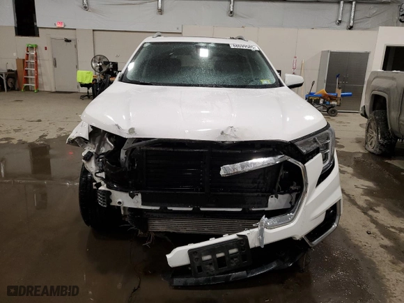 2022 GMC Terrain SLT with VIN 3GKALVEV8NL112945, listed as a Copart auction lot 88699585 with 55,137 mi miles and Salvage Title. Bid and sale history available at carsss.com. Image 5.