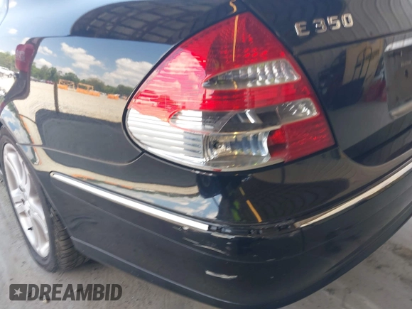 2006 Mercedes-Benz E 350 with VIN WDBUF56J16A939818, listed as a IAAI auction lot 42213057 with 209,324 mi miles and . Bid and sale history available at DreamBid. Image 6.