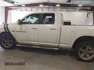 2011 Ram 1500 Big Horn с VIN 1D7RV1GT6BS566403, выставлен на аукционе IAAI как лот 42095160 с пробегом 173 818 миль миль и . История ставок и продаж доступна на DreamBid. Изображение 14.