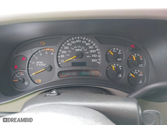 2003 Chevrolet Silverado 2500HD LT3 with VIN 1GCHK23G93F123234, listed as a IAAI auction lot 41426424 with 190,523 mi miles. Bid and sale history available at carsss.com. Image 7.