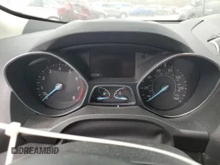 2019 Ford Escape SE with VIN 1FMCU0GD0KUA39530, listed as a Copart auction lot 49307355 with 103,396 mi miles and Clean Title. Bid and sale history available at carsss.com. Image 9.