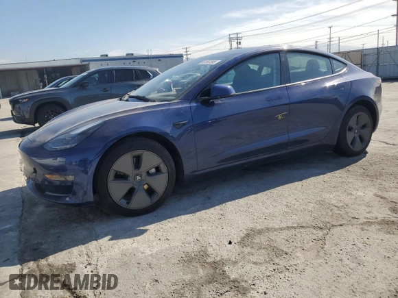 2023 Tesla Model 3 z VIN 5YJ3E1EA6PF649934, wystawiony jako Copart lot #47597395 z przebiegiem Nie podano mil oraz Szkoda całkowita • Salvage title. Historia ofert i sprzedaży dostępna na DreamBid. Obrazek 1.