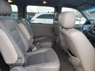 2005 Kia Sedona LX with VIN KNDUP132656725025, listed as a Copart auction lot 41702915 with 158,114 mi miles and Salvage Title. Bid and sale history available at carsss.com. Image 11.