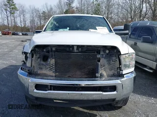 2017 Ram 2500 Tradesman with VIN 3C6UR5HL5HG733453, listed as a IAAI auction lot 41569358 with 229,765 mi miles and . Bid and sale history available at DreamBid. Image 12.