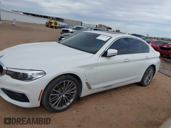 2018 BMW 5 Series 530e xDrive with VIN WBAJB1C55JB374652, listed as a IAAI auction lot 41812287 with 84,593 mi miles and . Bid and sale history available at carsss.com. Image 13.