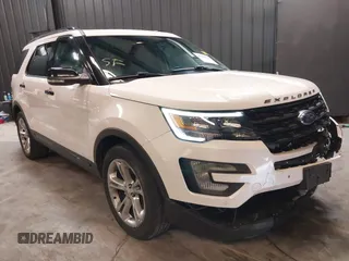 2017 Ford Explorer Sport with VIN 1FM5K8GT7HGA40069, listed as a IAAI auction lot 41992794 with 128,697 mi miles and . Bid and sale history available at carsss.com. Image 1.