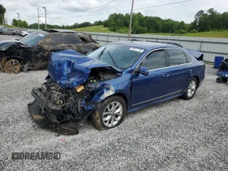 2017 Volkswagen Passat S z VIN 1VWAT7A37HC050253, wystawiony jako Copart lot #54977725 z przebiegiem 138 716 mil mil oraz Szkody całkowita. Historia ofert i sprzedaży dostępna na DreamBid. Obrazek 1.
