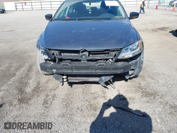 2012 Volkswagen Jetta S с VIN 3VW2K7AJ2CM417329, выставлен на аукционе IAAI как лот 41972316 с пробегом 200 299 миль миль и . История ставок и продаж доступна на DreamBid. Изображение 13.