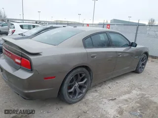 2011 Dodge Charger Rallye with VIN 2B3CL3CG6BH520184, listed as a IAAI auction lot 41767834 with 158,757 mi miles. Bid and sale history available at carsss.com. Image 4.