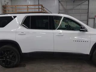 2021 Chevrolet Traverse LT Cloth with VIN 1GNERGKW1MJ206196, listed as a IAAI auction lot 41946973 with 70,630 mi miles. Bid and sale history available at carsss.com. Image 13.