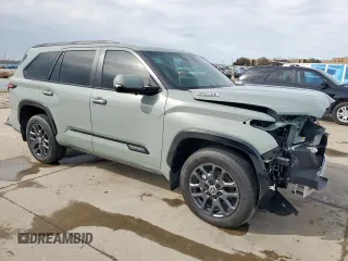 2024 Toyota Sequoia SR5 with VIN 7SVAAABA5RX047564, listed as a Copart auction lot 47089155 with 7,301 mi miles and Salvage Title. Bid and sale history available at carsss.com. Image 4.