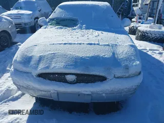 2000 Buick LeSabre Custom with VIN 1G4HP54K6Y4161458, listed as a IAAI auction lot 41380335 with Not Provided miles and . Bid and sale history available at carsss.com. Image 10.