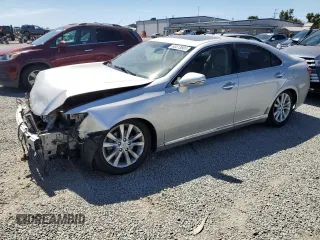 2011 Lexus ES 330 with VIN JTHBK1EG9B2470600, listed as a Copart auction lot 63513605 with 164,519 mi miles and Salvage title. Bid and sale history available at DreamBid. Image 1.