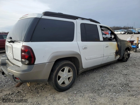 2003 Chevrolet TrailBlazer EXT LT with VIN 1GNES16S736133698, listed as a Copart auction lot 45674885 with 0 mi miles and Salvage Title. Bid and sale history available at carsss.com. Image 3.