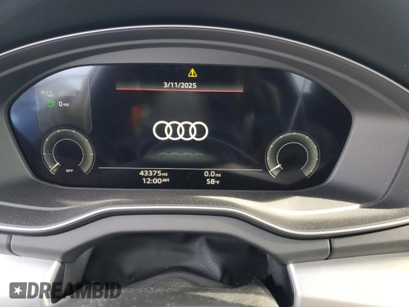 2023 Audi Q5 S line Premium Plus with VIN WA1E2AFY3P2055621, listed as a Copart auction lot 47477825 with 43,375 mi miles and Salvage title. Bid and sale history available at DreamBid. Image 9.