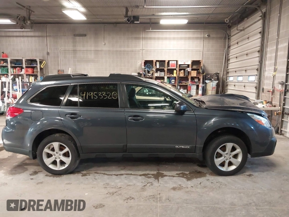 2014 Subaru Outback 2.5i Premium with VIN 4S4BRBDC4E3272518, listed as a IAAI auction lot 41953320 with 145,767 mi miles. Bid and sale history available at carsss.com. Image 13.
