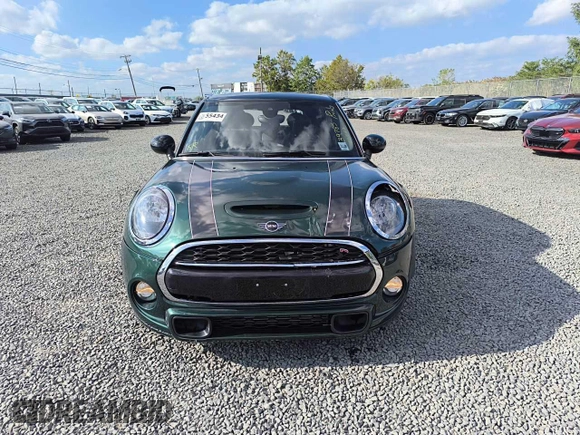 2019 MINI Hardtop 4 Door Cooper S with VIN WMWXU3C57K2H87810, listed as a Copart auction lot 54734575 with 39,785 mi miles and Salvage Title. Bid and sale history available at DreamBid. Image 5.